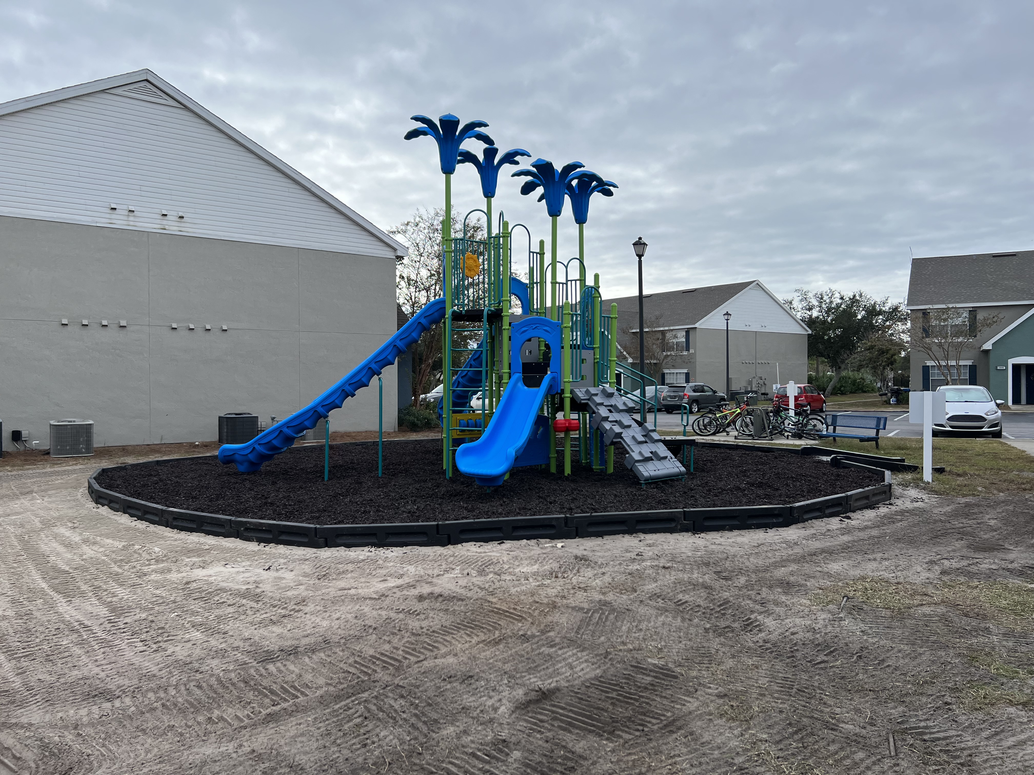 commercial playground supplier north florida